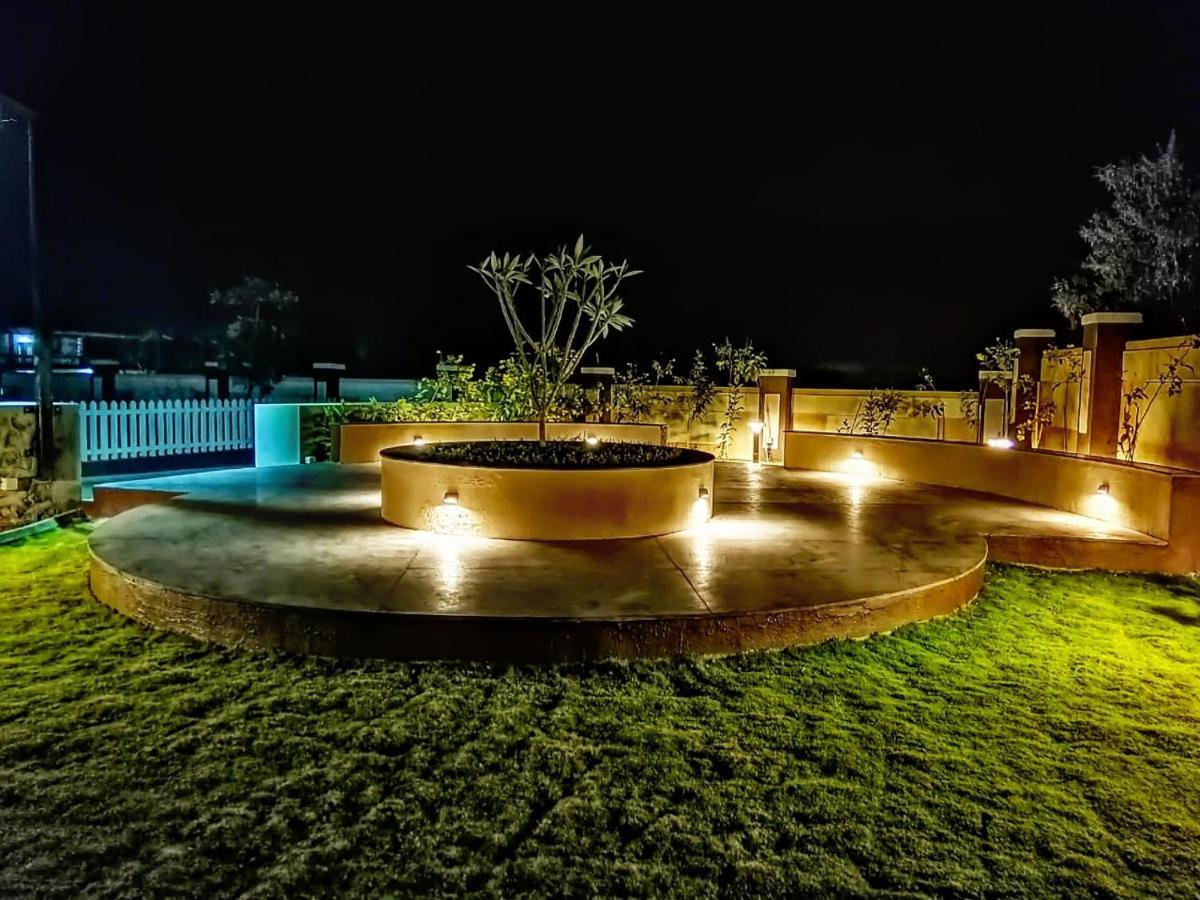 Villa At Lonavala - Saga Montana Экстерьер фото